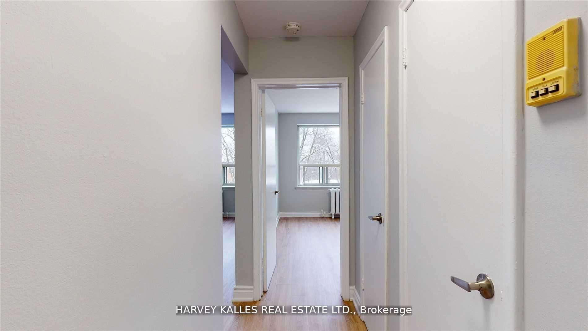 Photo 14 of Unit 111, 31 Clearview Heights, Toronto, Keelesdale-Eglinton West — HOMEH
