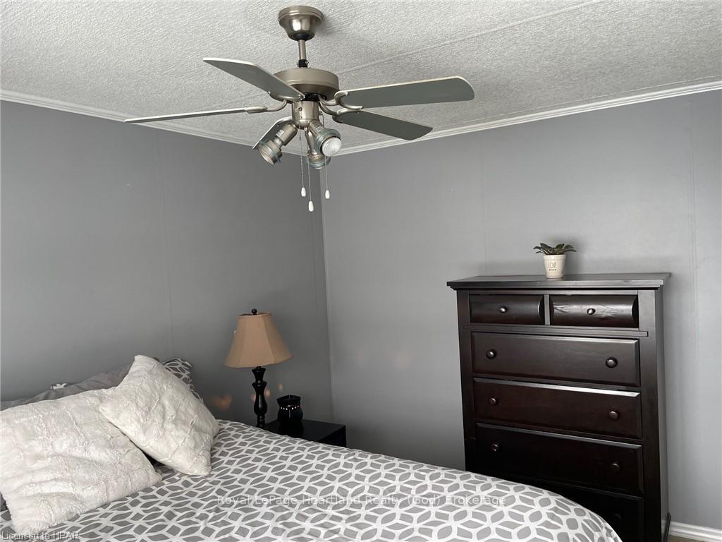 Photo 20 of 77307 (29 ROWAN RD) Bluewater Hwy 21, Bluewater, Bayfield — HOMEH