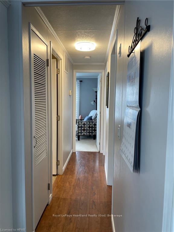 Photo 19 of 77307 (29 ROWAN RD) Bluewater Hwy 21, Bluewater, Bayfield — HOMEH