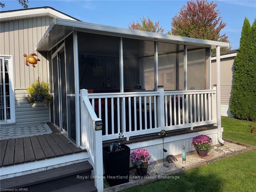 Photo 25 of 77307 (29 ROWAN RD) Bluewater Hwy 21, Bluewater, Bayfield — HOMEH