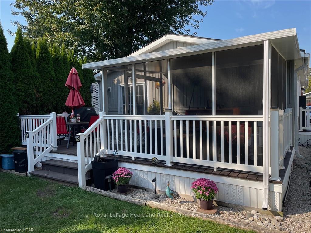 Photo 22 of 77307 (29 ROWAN RD) Bluewater Hwy 21, Bluewater, Bayfield — HOMEH