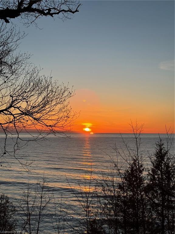 Photo 29 of 77307 (29 ROWAN RD) Bluewater Hwy 21, Bluewater, Bayfield — HOMEH