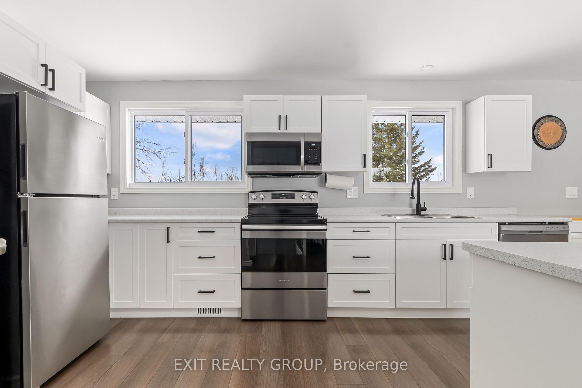 Photo 10 of 1032 Melrose Road, Tyendinaga, Tyendinaga Township — HOMEH