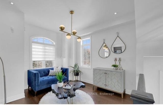 Photo 16 of 1 Ingleside Street, Vaughan, East Woodbridge — HOMEH