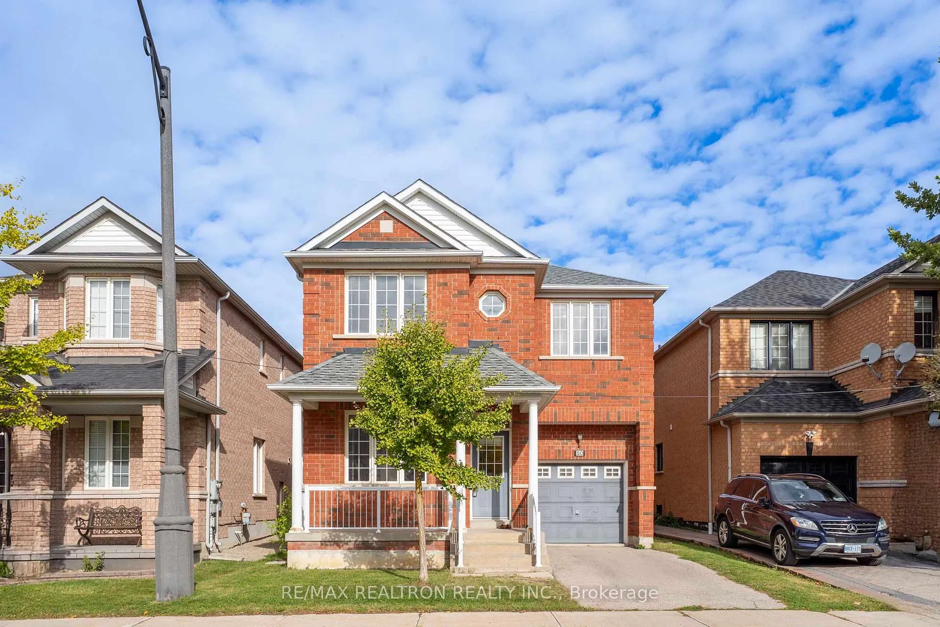 Photo 1 of 50 Saint Victor Drive, Vaughan, Vellore Village — HOMEH