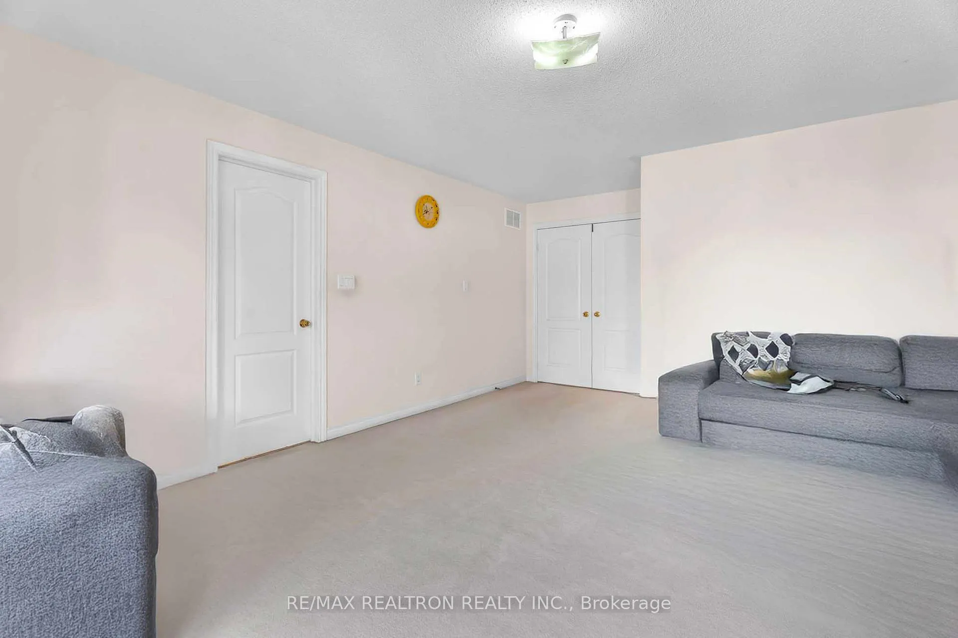 Photo 8 of 50 Saint Victor Drive, Vaughan, Vellore Village — HOMEH