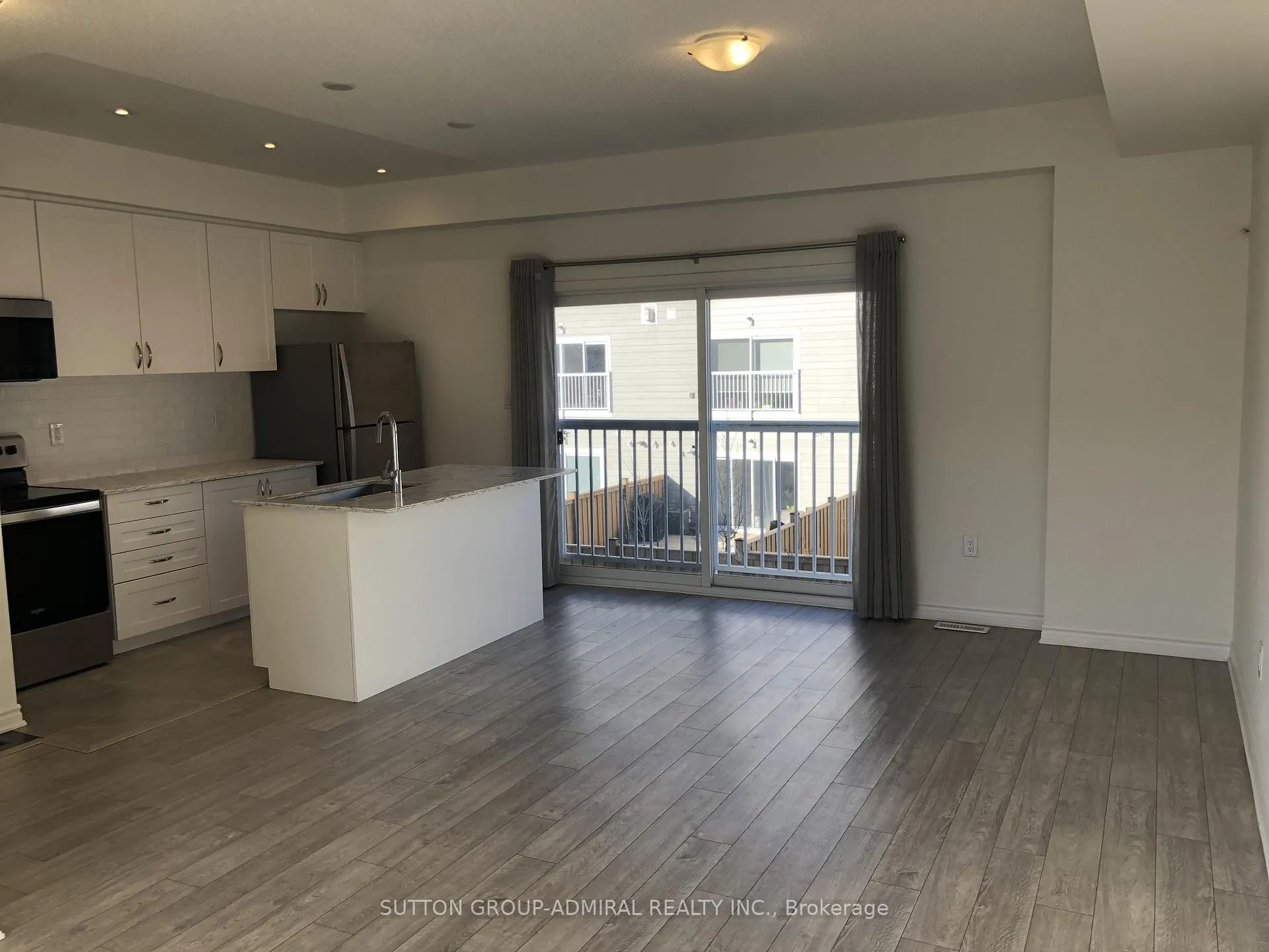 Photo 11 of 9 Dunes Drive, Wasaga Beach — HOMEH