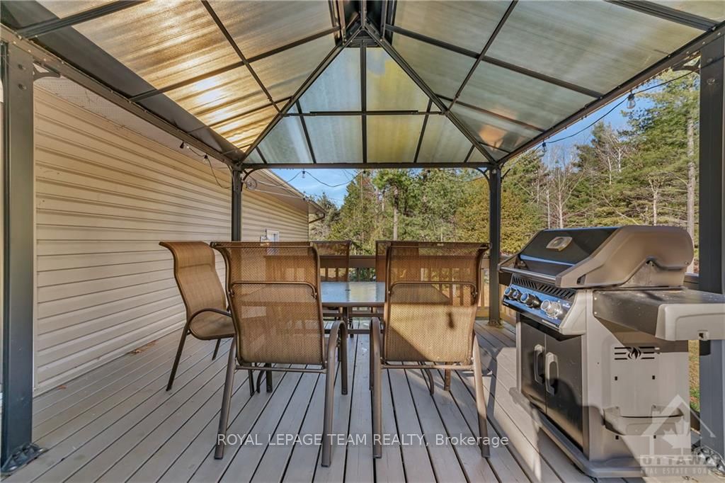 Photo 56 of 556 Mclachlan Road, McNab/Braeside, Mcnab/Braeside Twps — HOMEH