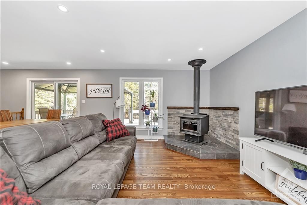 Photo 35 of 556 Mclachlan Road, McNab/Braeside, Mcnab/Braeside Twps — HOMEH