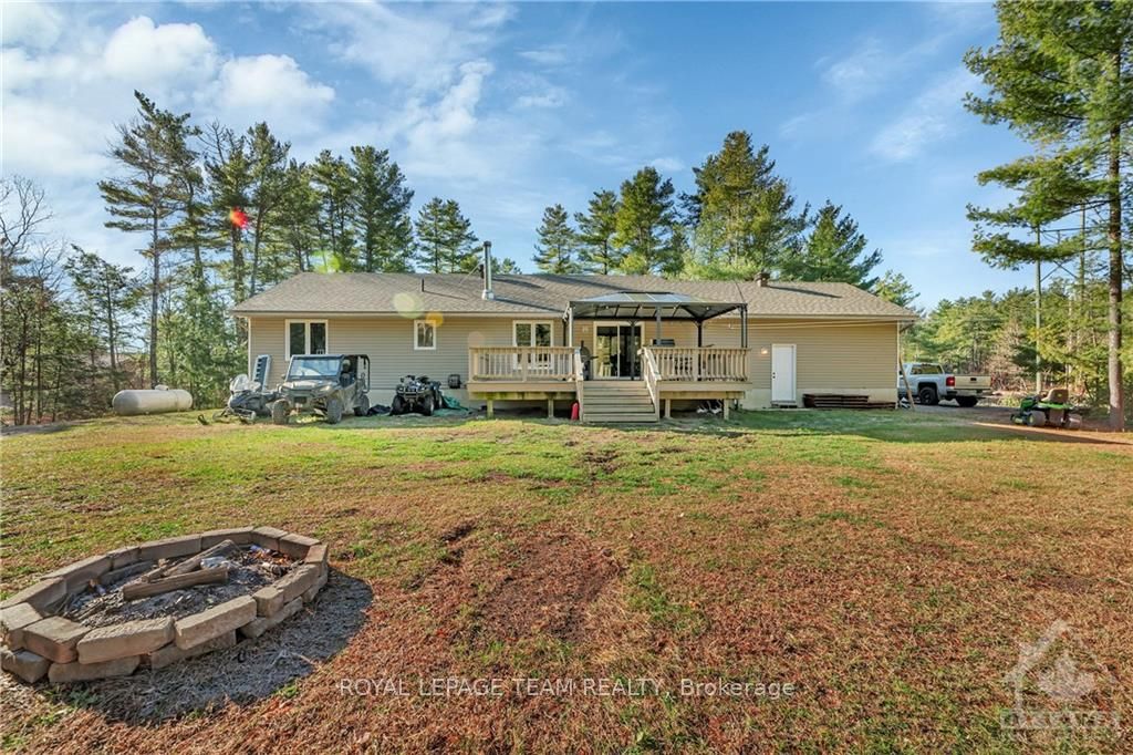 Photo 57 of 556 Mclachlan Road, McNab/Braeside, Mcnab/Braeside Twps — HOMEH