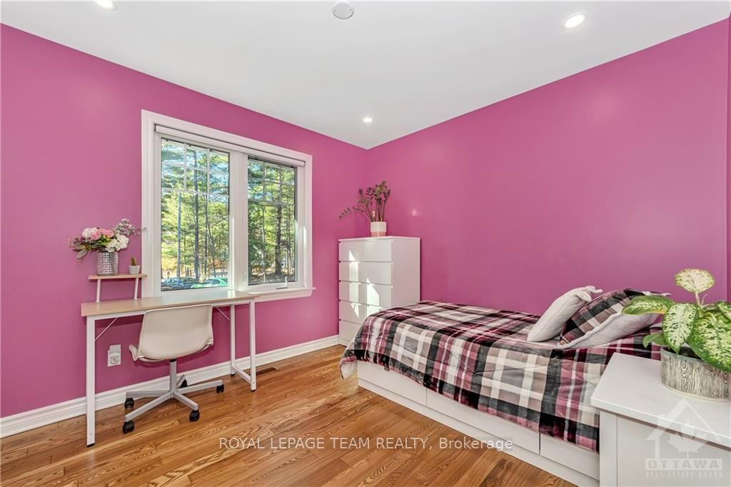 Photo 46 of 556 Mclachlan Road, McNab/Braeside, Mcnab/Braeside Twps — HOMEH
