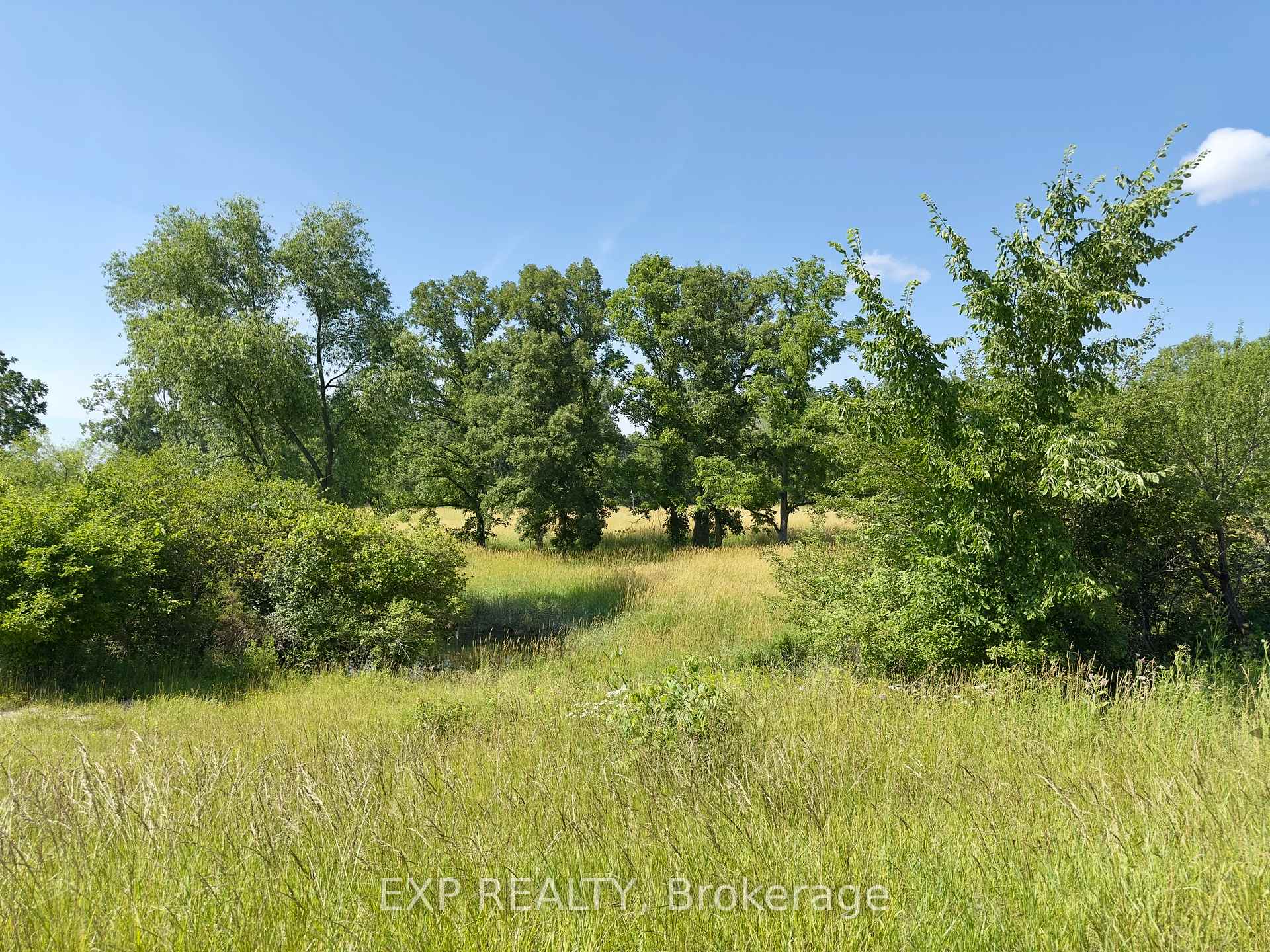 Photo 1 of 7128 Egremont Road, Warwick, Watford — HOMEH