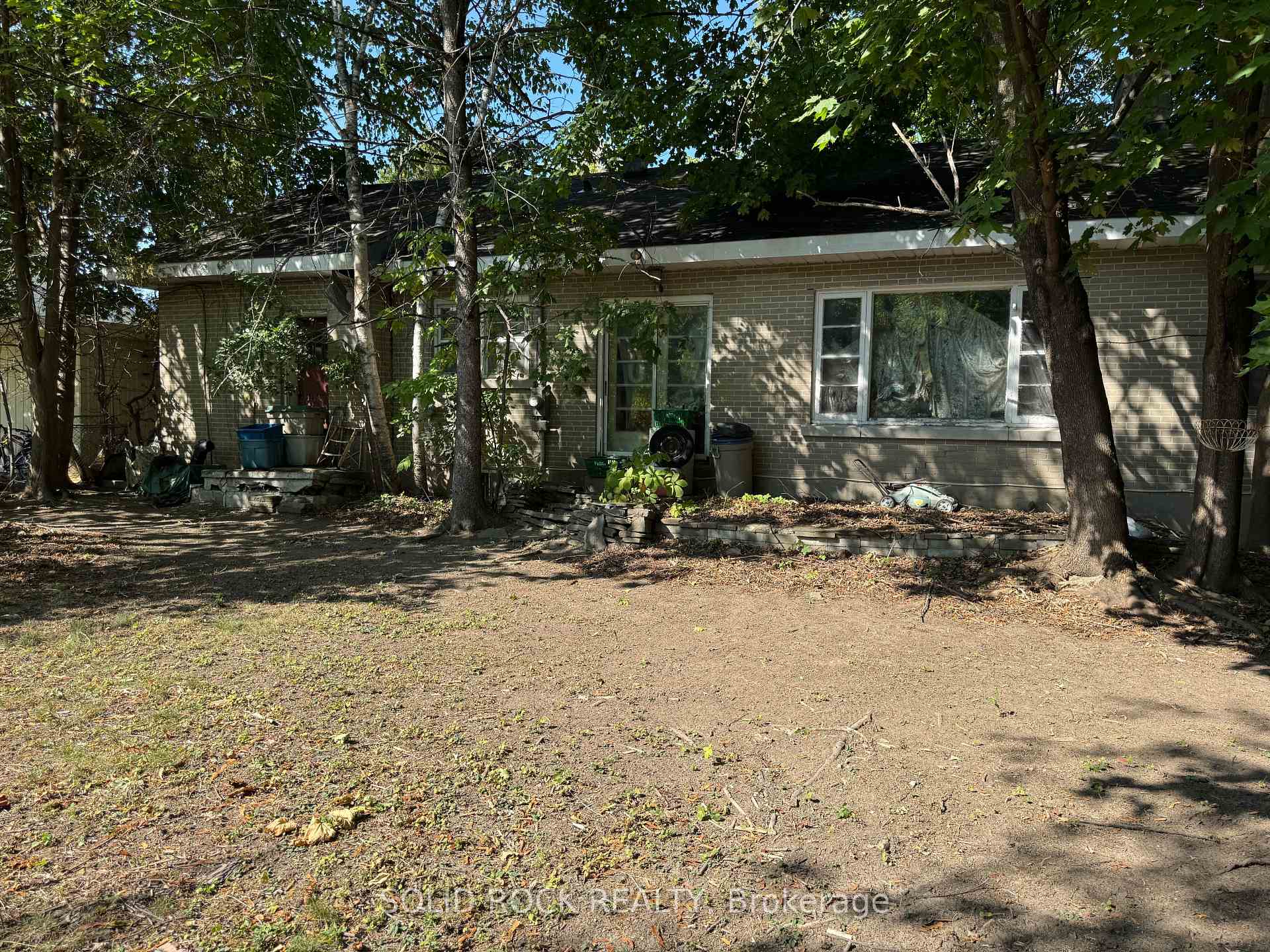 Photo 8 of 244 Smyth Road, Ottawa, Alta Vista/Faircrest Heights — HOMEH