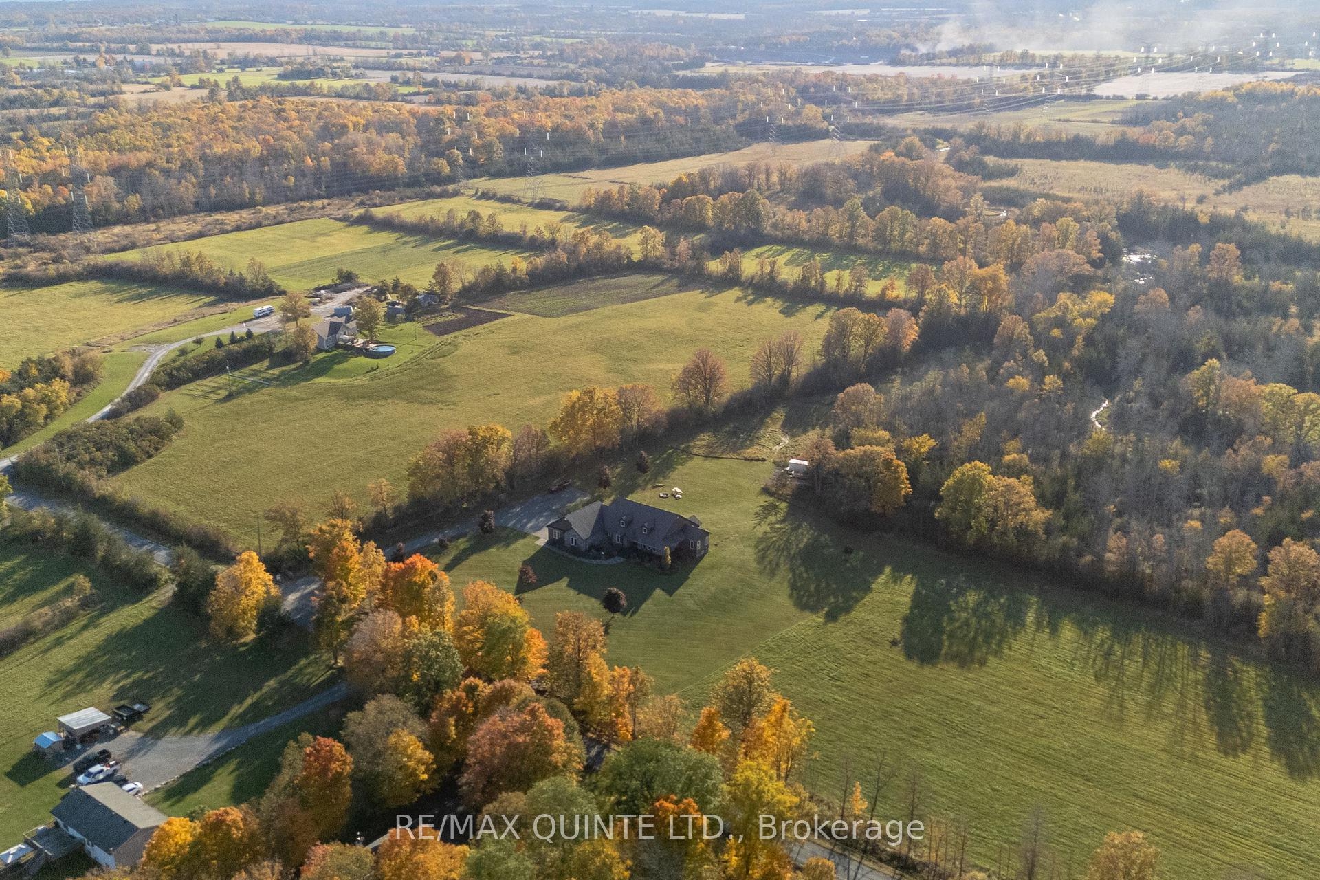 Photo 4 of 747 McFarlane Road, Tyendinaga, Tyendinaga Township — HOMEH