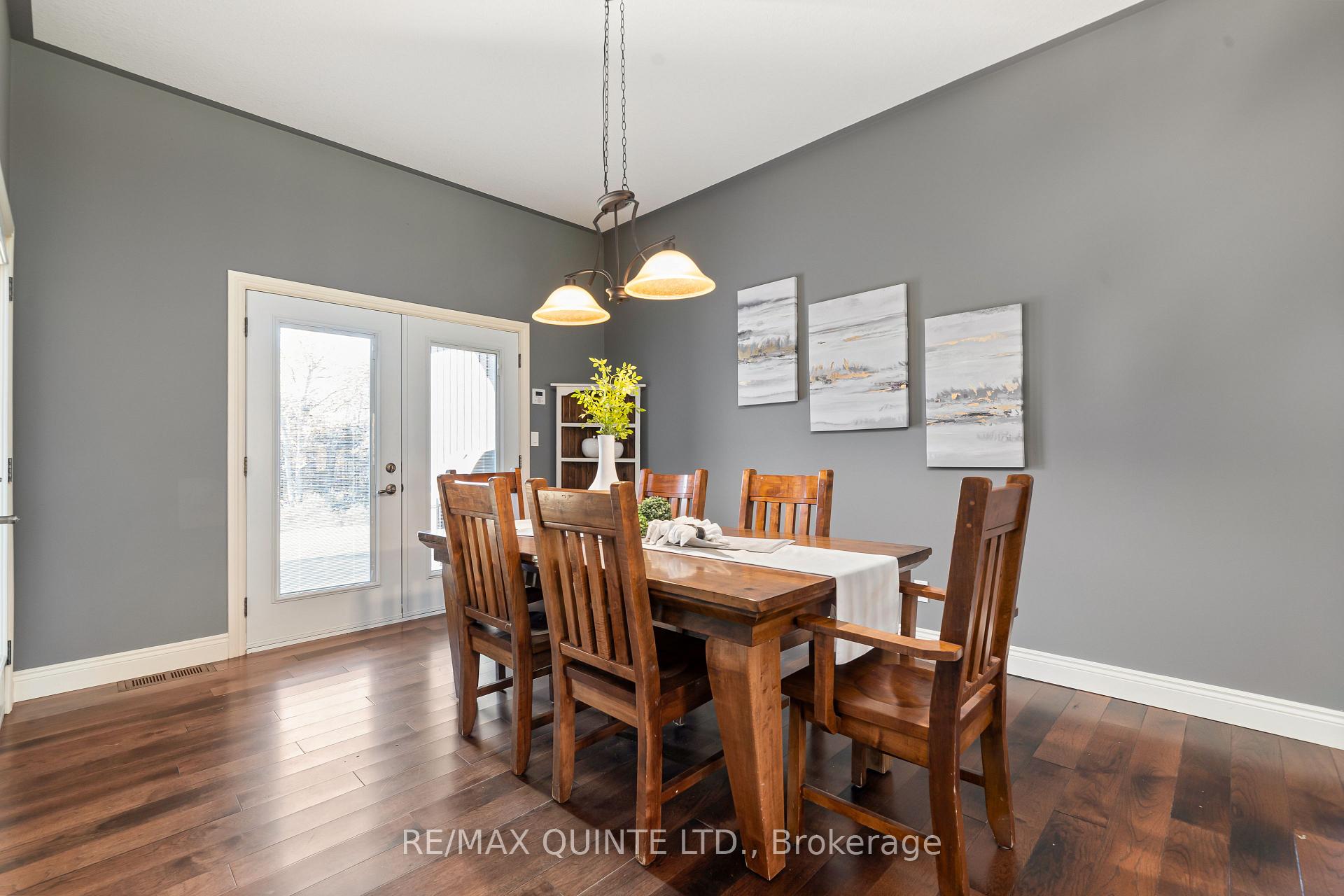 Photo 7 of 747 McFarlane Road, Tyendinaga, Tyendinaga Township — HOMEH