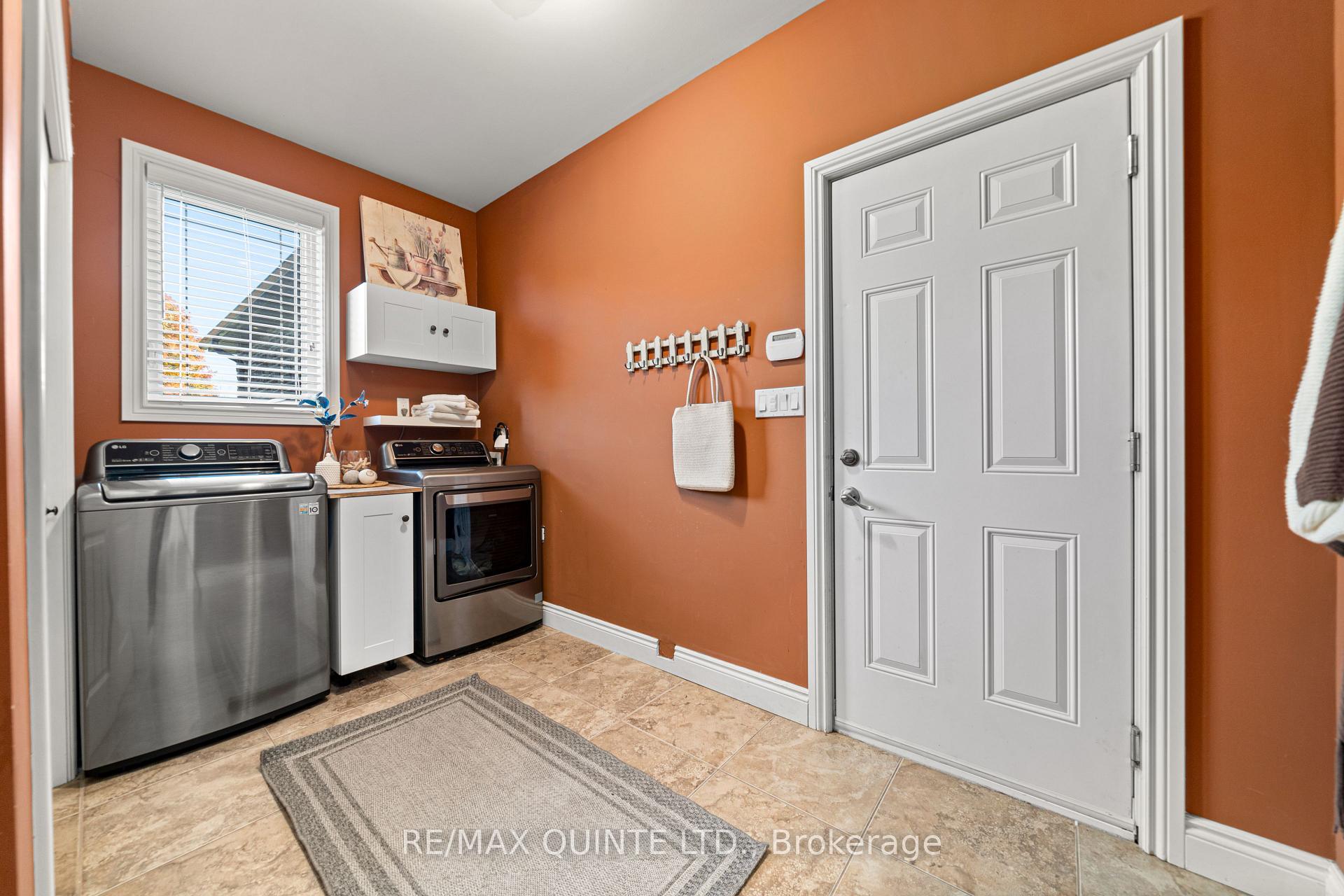 Photo 11 of 747 McFarlane Road, Tyendinaga, Tyendinaga Township — HOMEH