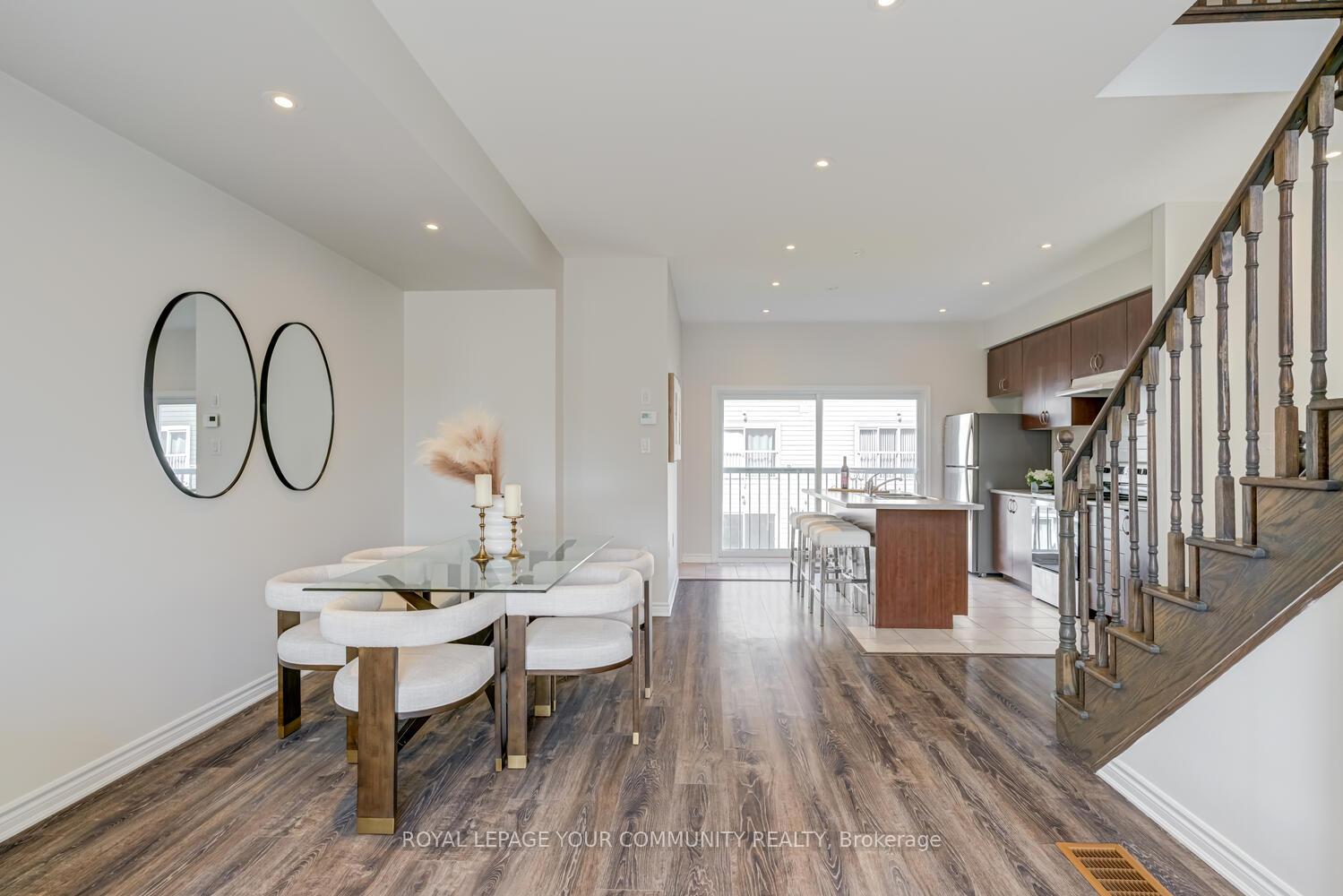 Photo 2 of 25 Shelburne Avenue, Wasaga Beach — HOMEH