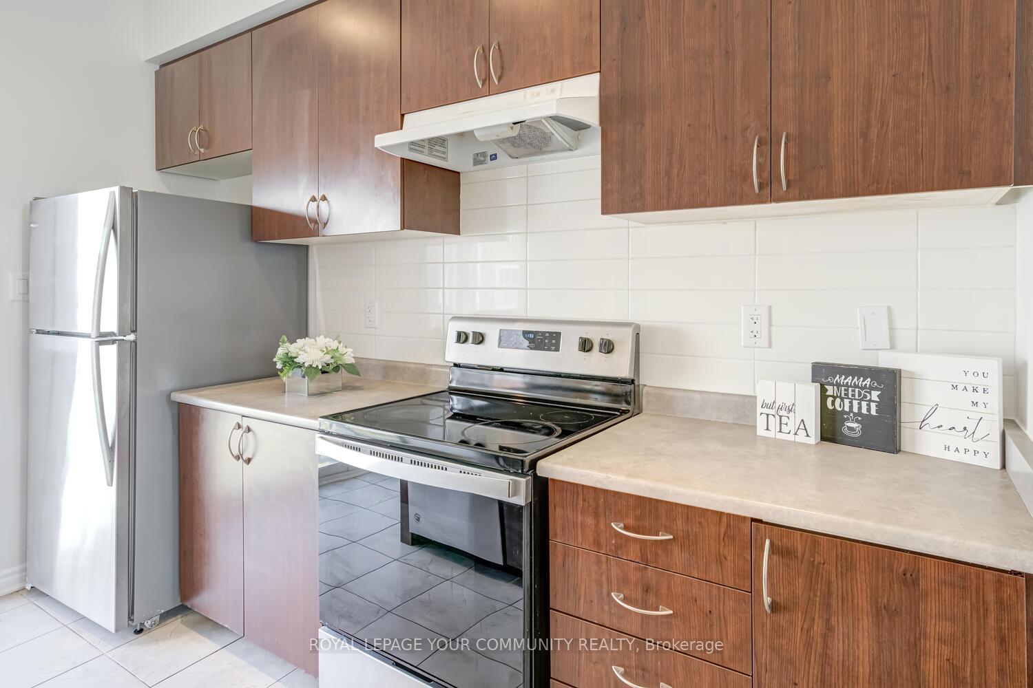 Photo 12 of 25 Shelburne Avenue, Wasaga Beach — HOMEH