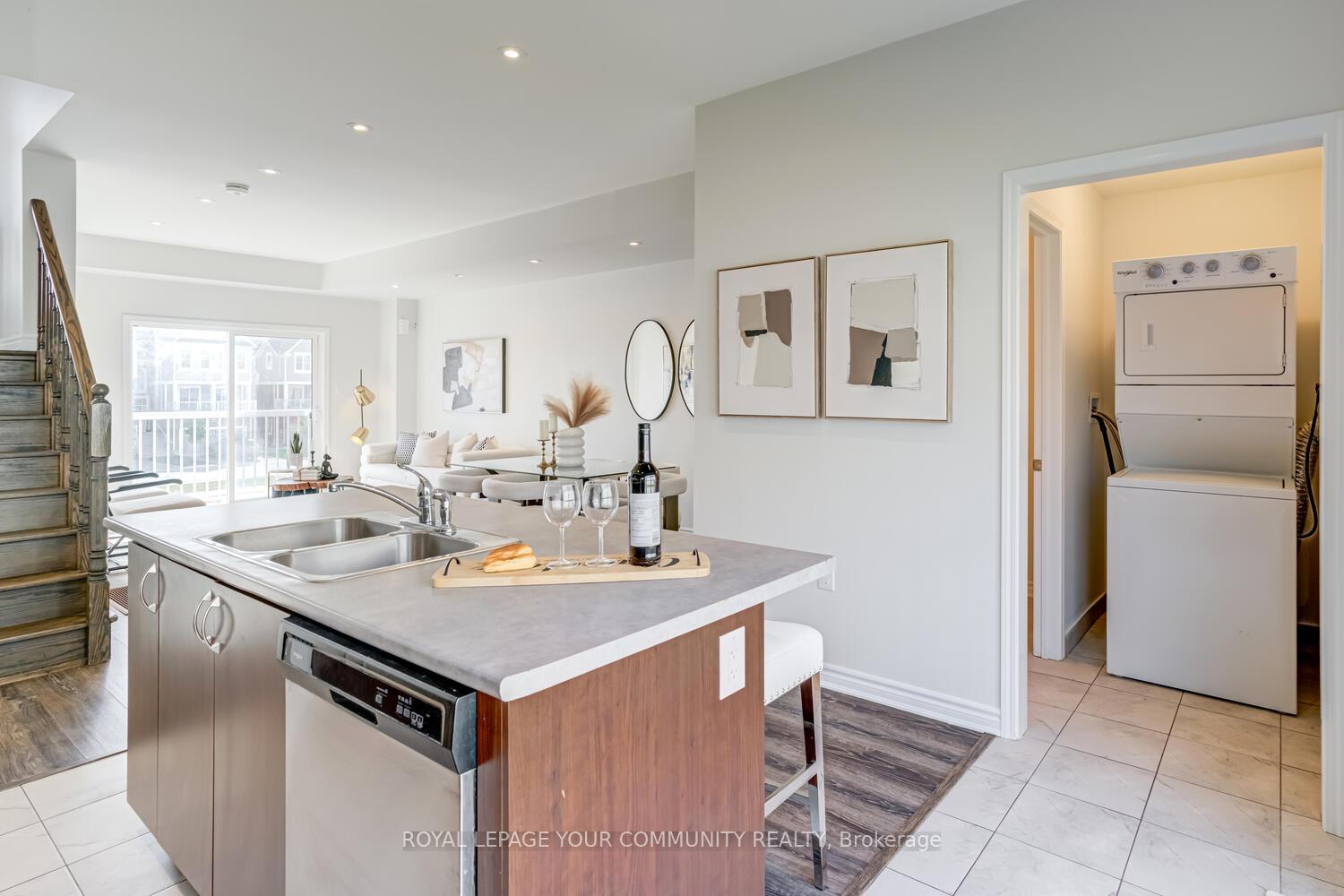 Photo 13 of 25 Shelburne Avenue, Wasaga Beach — HOMEH