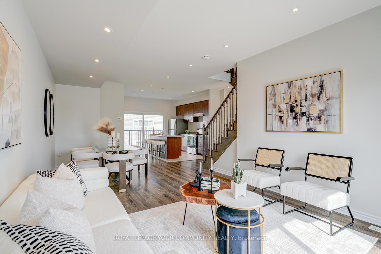 Photo 24 of 25 Shelburne Avenue, Wasaga Beach — HOMEH