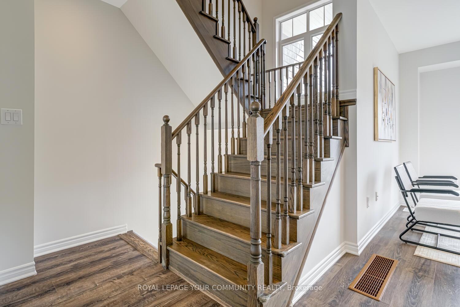 Photo 35 of 25 Shelburne Avenue, Wasaga Beach — HOMEH