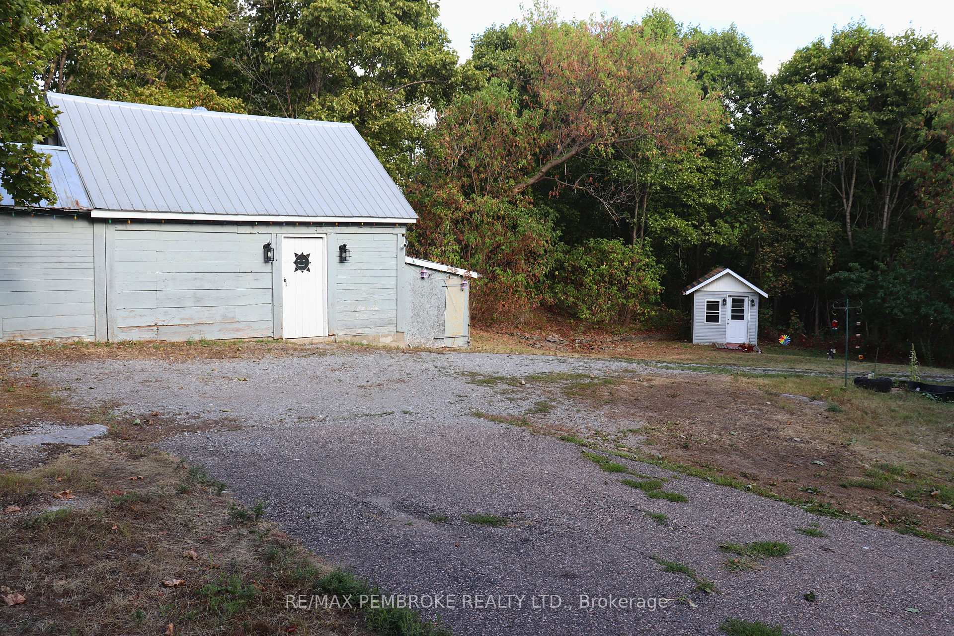 Photo 2 of 1796 Mill Street, Bonnechere Valley, Eganville/Bonnechere Twp — HOMEH