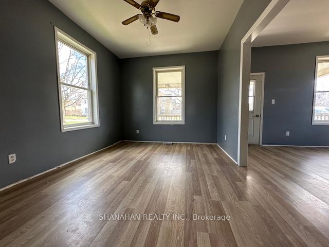 Photo 6 of 577 Erie Street, Warwick, Watford — HOMEH
