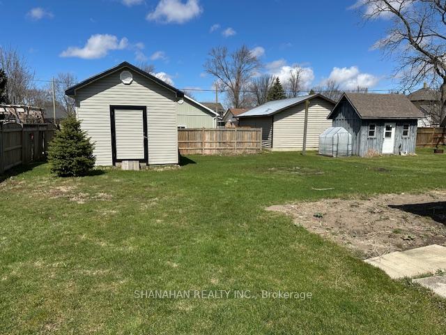 Photo 16 of 577 Erie Street, Warwick, Watford — HOMEH