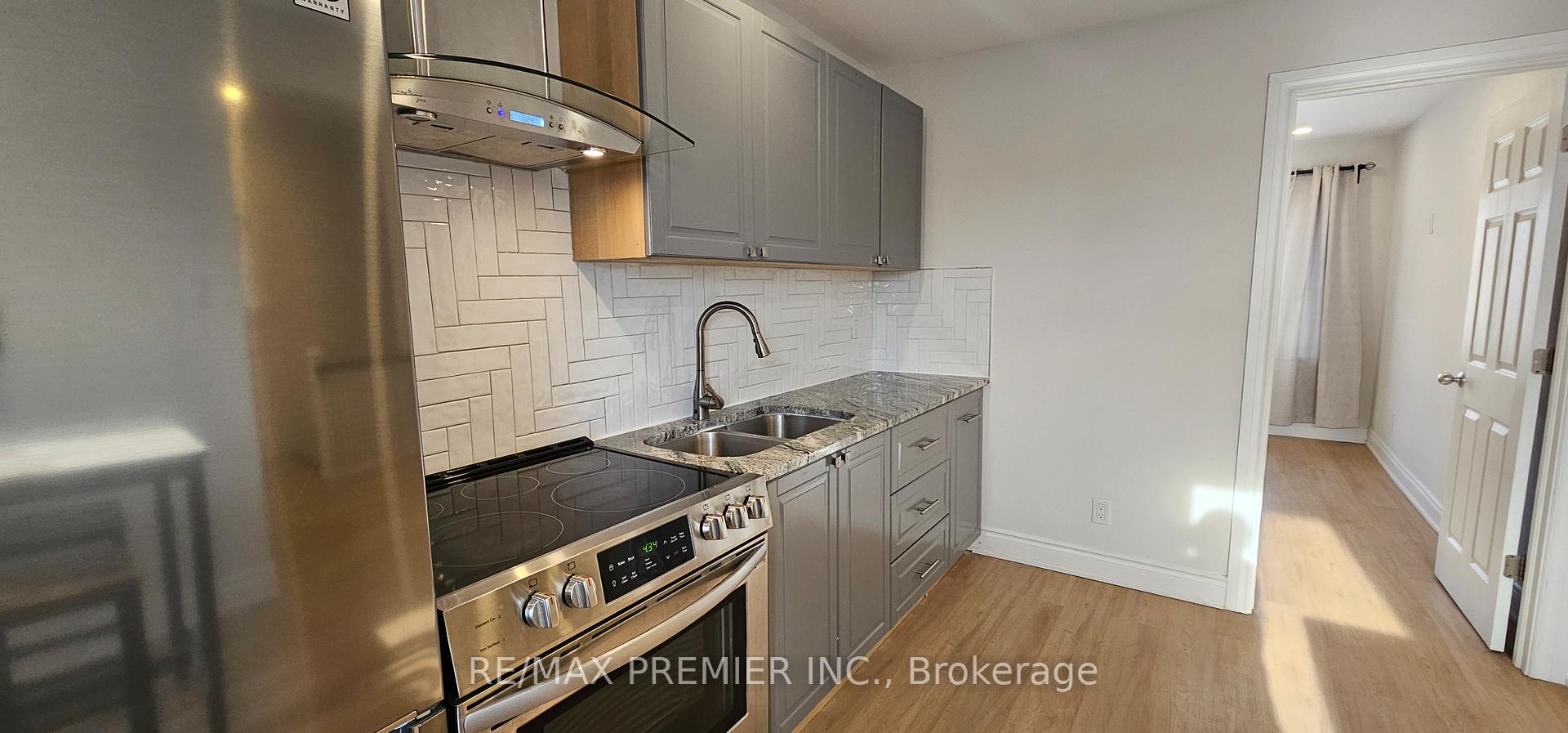 Photo 9 of 2028 Dufferin Street, Toronto, Caledonia-Fairbank — HOMEH