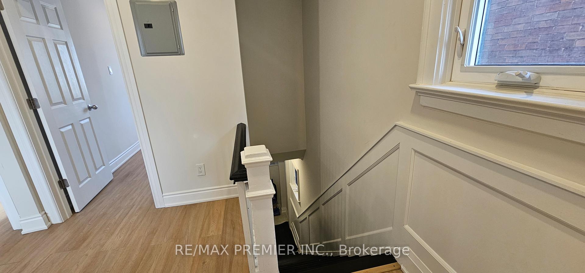 Photo 16 of 2028 Dufferin Street, Toronto, Caledonia-Fairbank — HOMEH