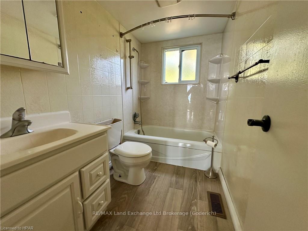 Photo 24 of 77499 Melena Drive, Bluewater, Bayfield — HOMEH