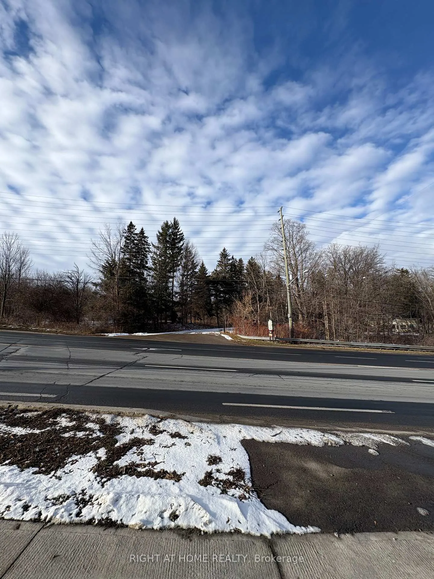 Photo 2 of 5991 Rutherford Road, Vaughan, Elder Mills — HOMEH