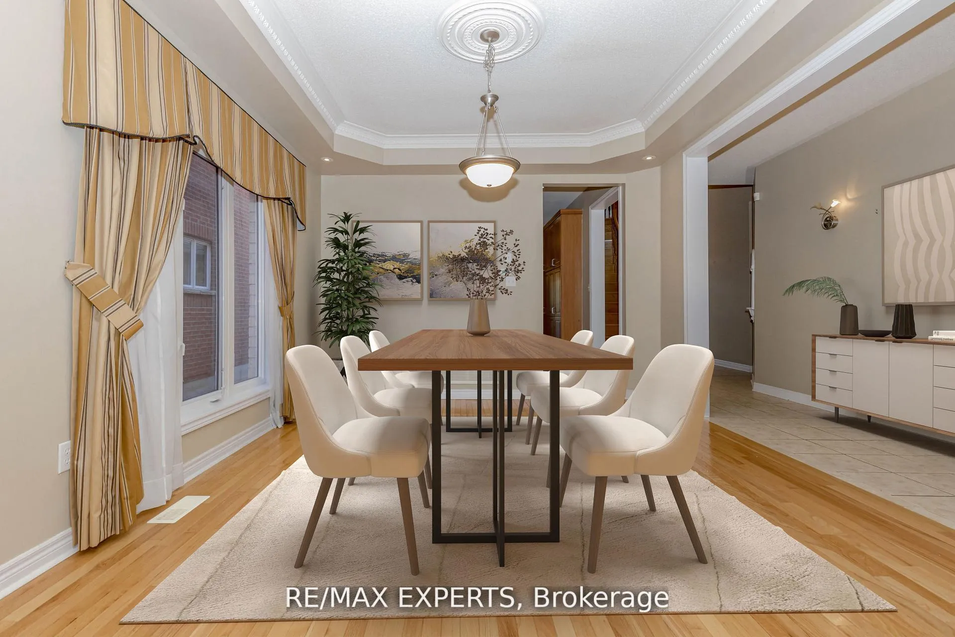 Photo 9 of 150 Saint Nicholas Crescent, Vaughan, Vellore Village — HOMEH