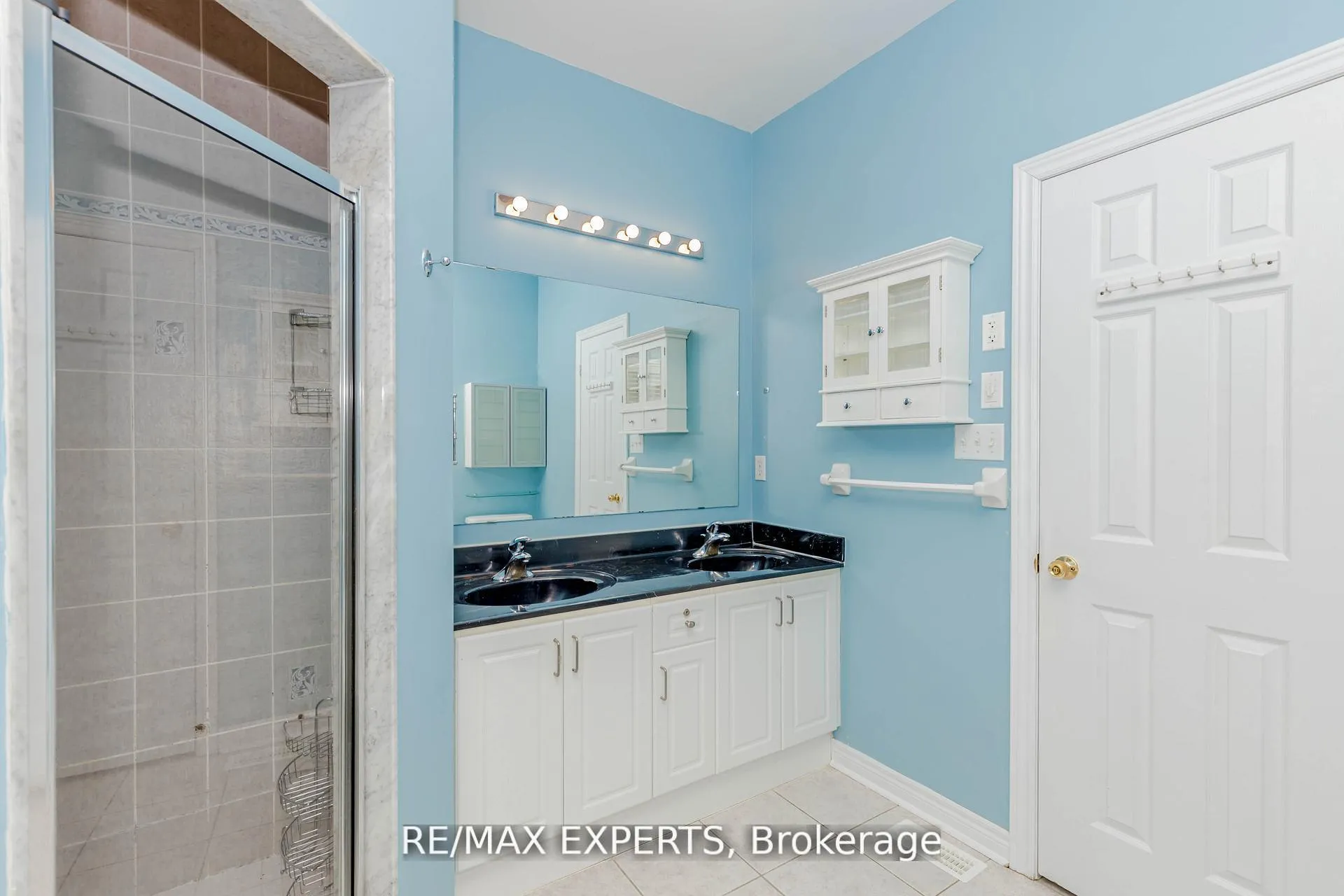 Photo 24 of 150 Saint Nicholas Crescent, Vaughan, Vellore Village — HOMEH
