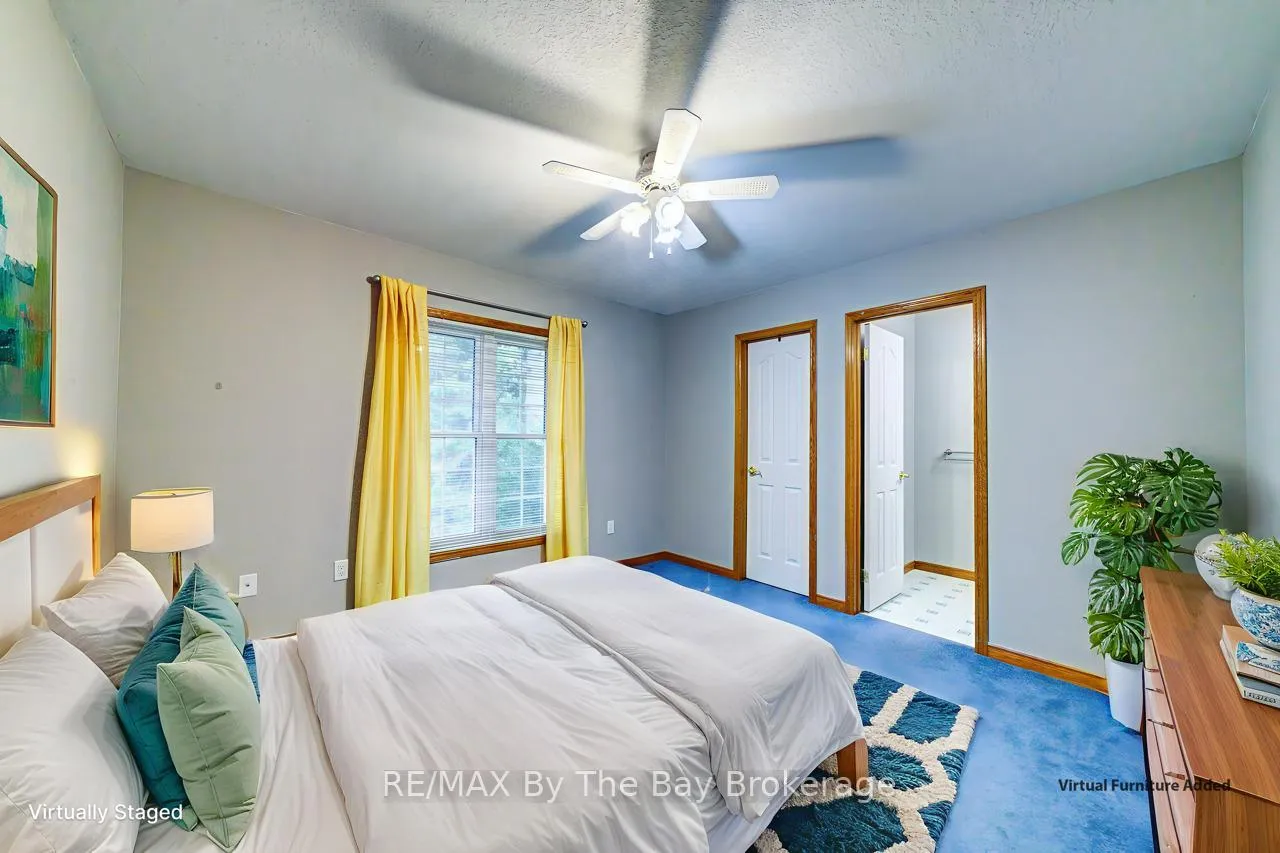Photo 27 of 34 Topaz Street, Wasaga Beach — HOMEH