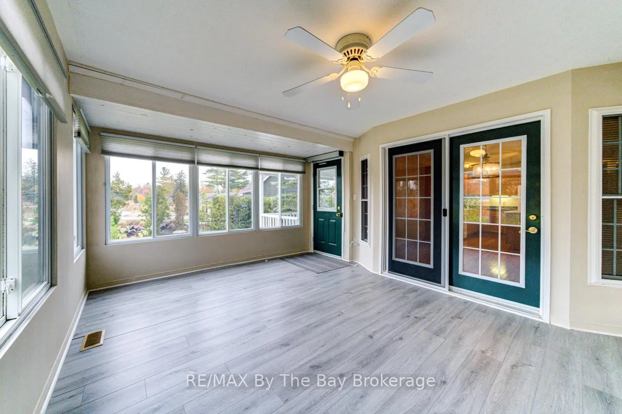 Photo 37 of 34 Topaz Street, Wasaga Beach — HOMEH