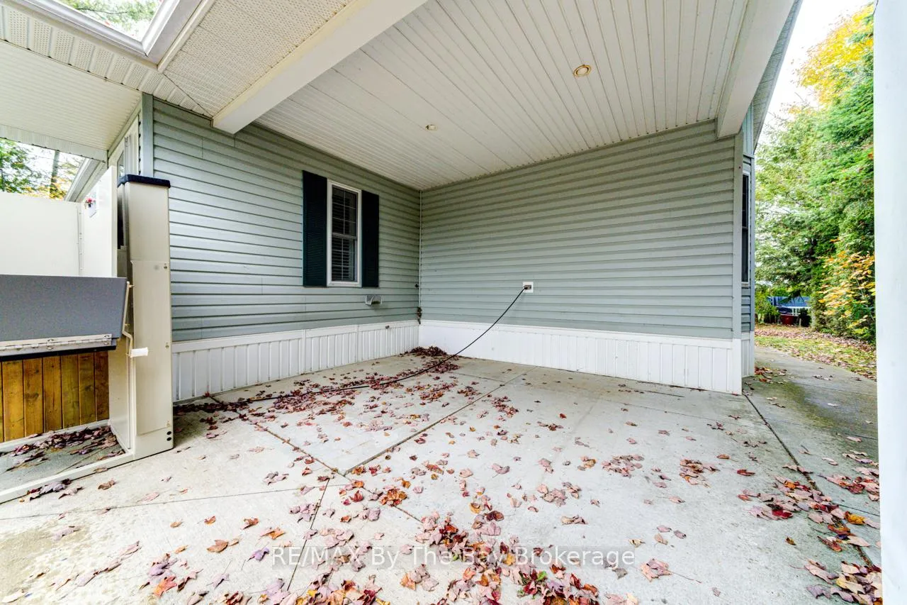 Photo 38 of 34 Topaz Street, Wasaga Beach — HOMEH
