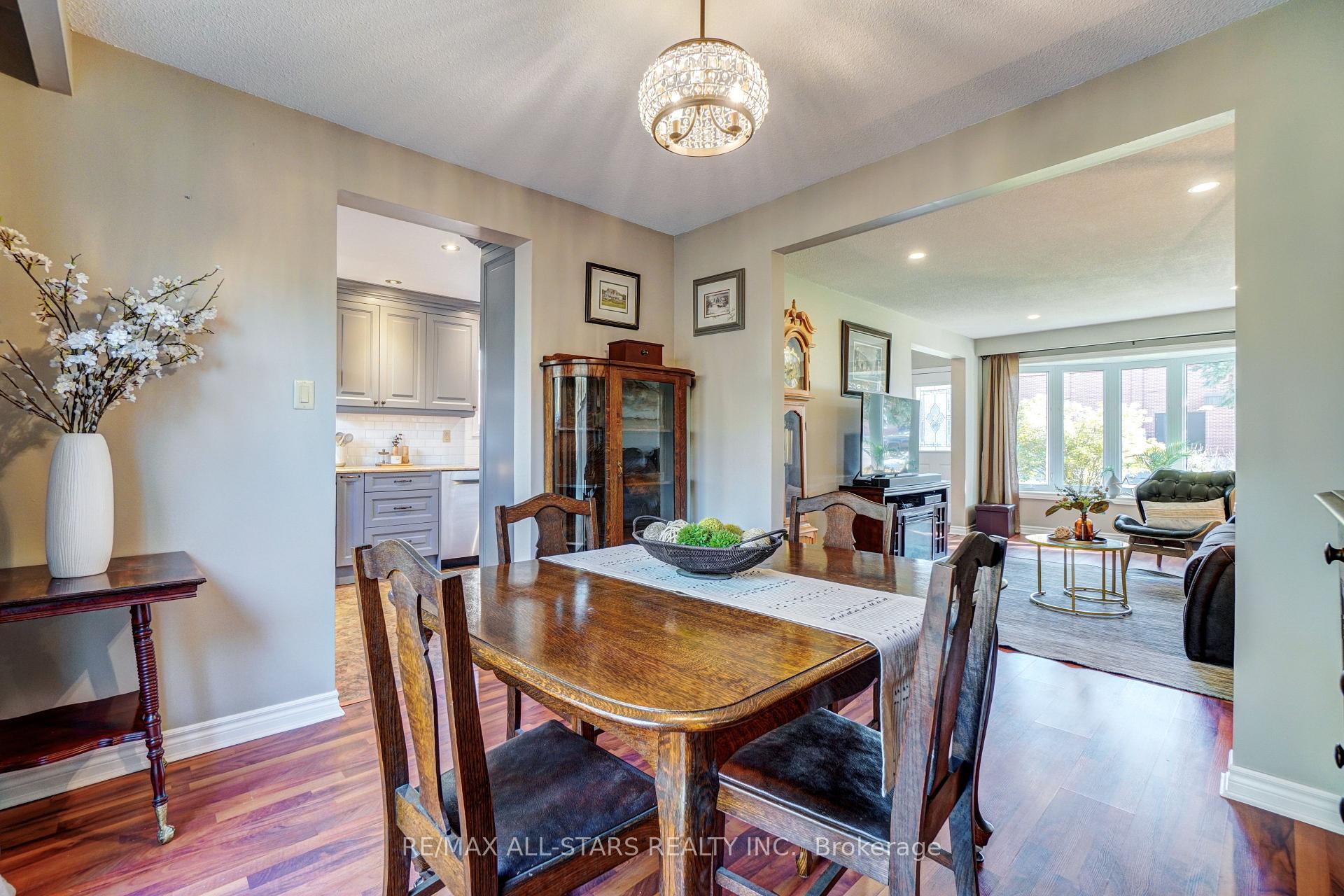 Photo 10 of 131 Colborne Street, Uxbridge — HOMEH