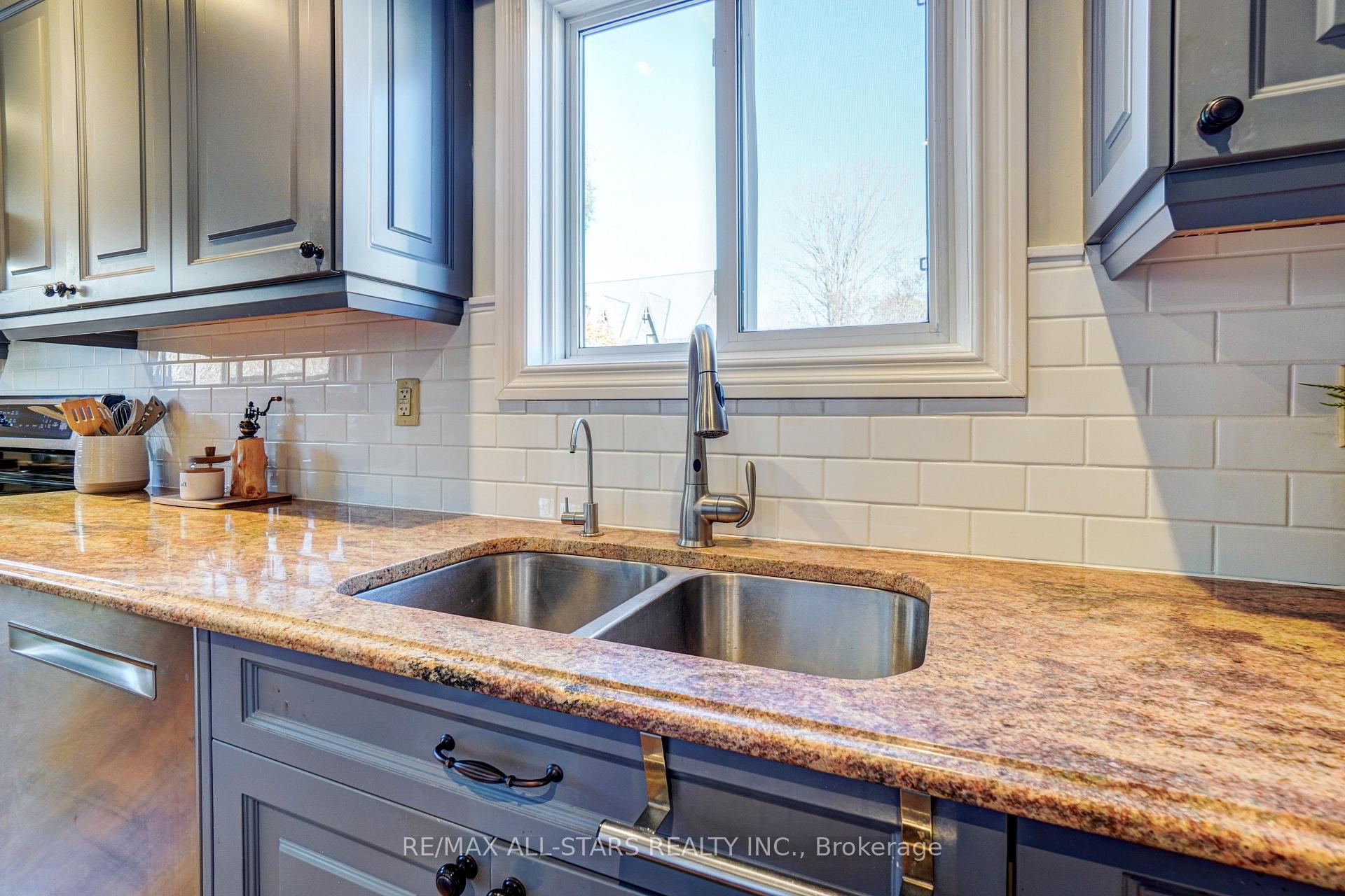 Photo 14 of 131 Colborne Street, Uxbridge — HOMEH