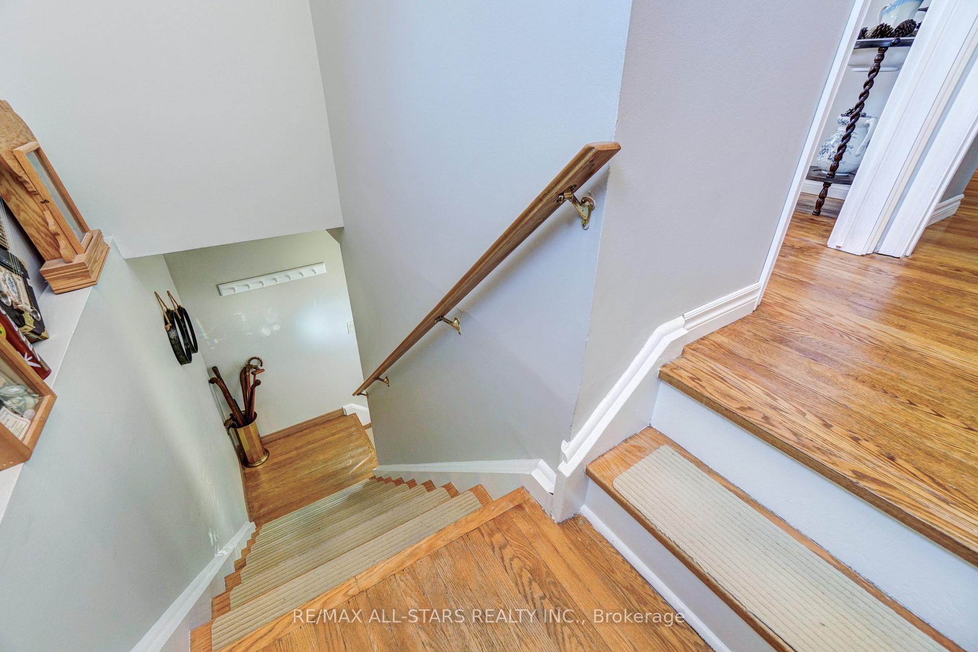Photo 17 of 131 Colborne Street, Uxbridge — HOMEH