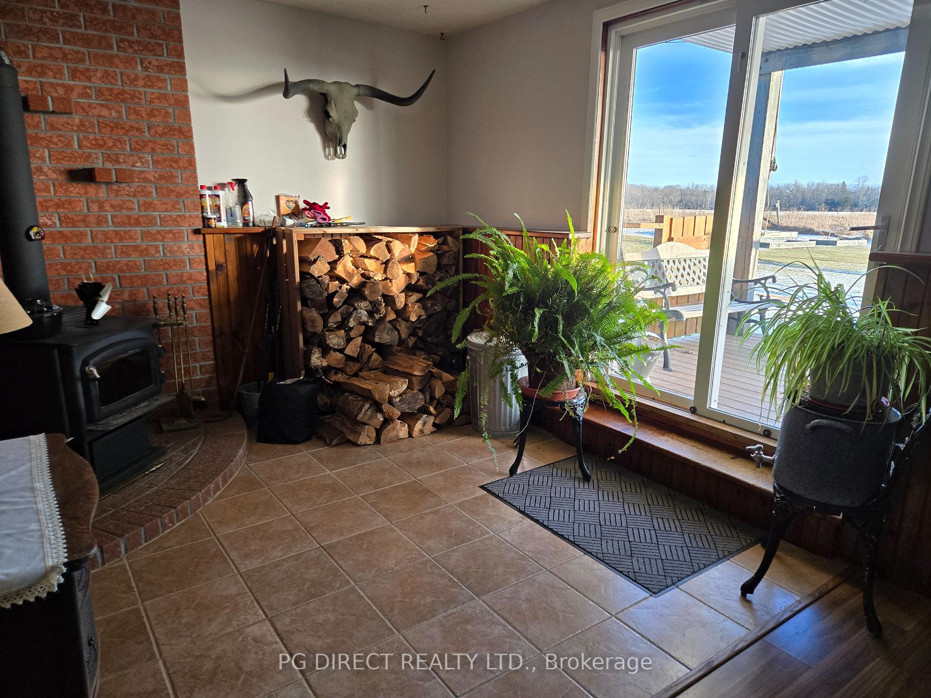 Photo 10 of 462 Hinchey Road, Tyendinaga, Tyendinaga Township — HOMEH