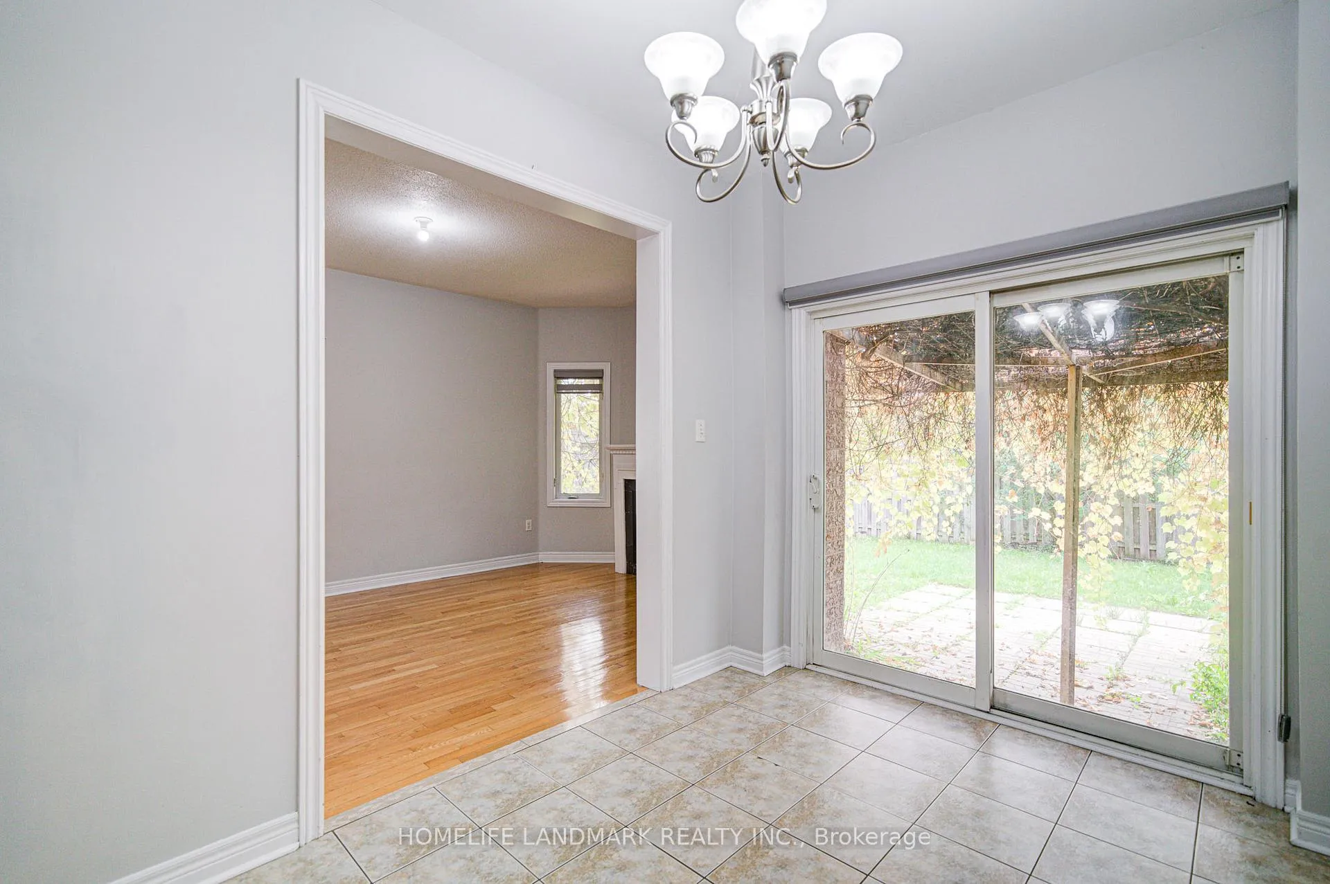 Photo 26 of 86 Andes Crescent, Vaughan, Vellore Village — HOMEH