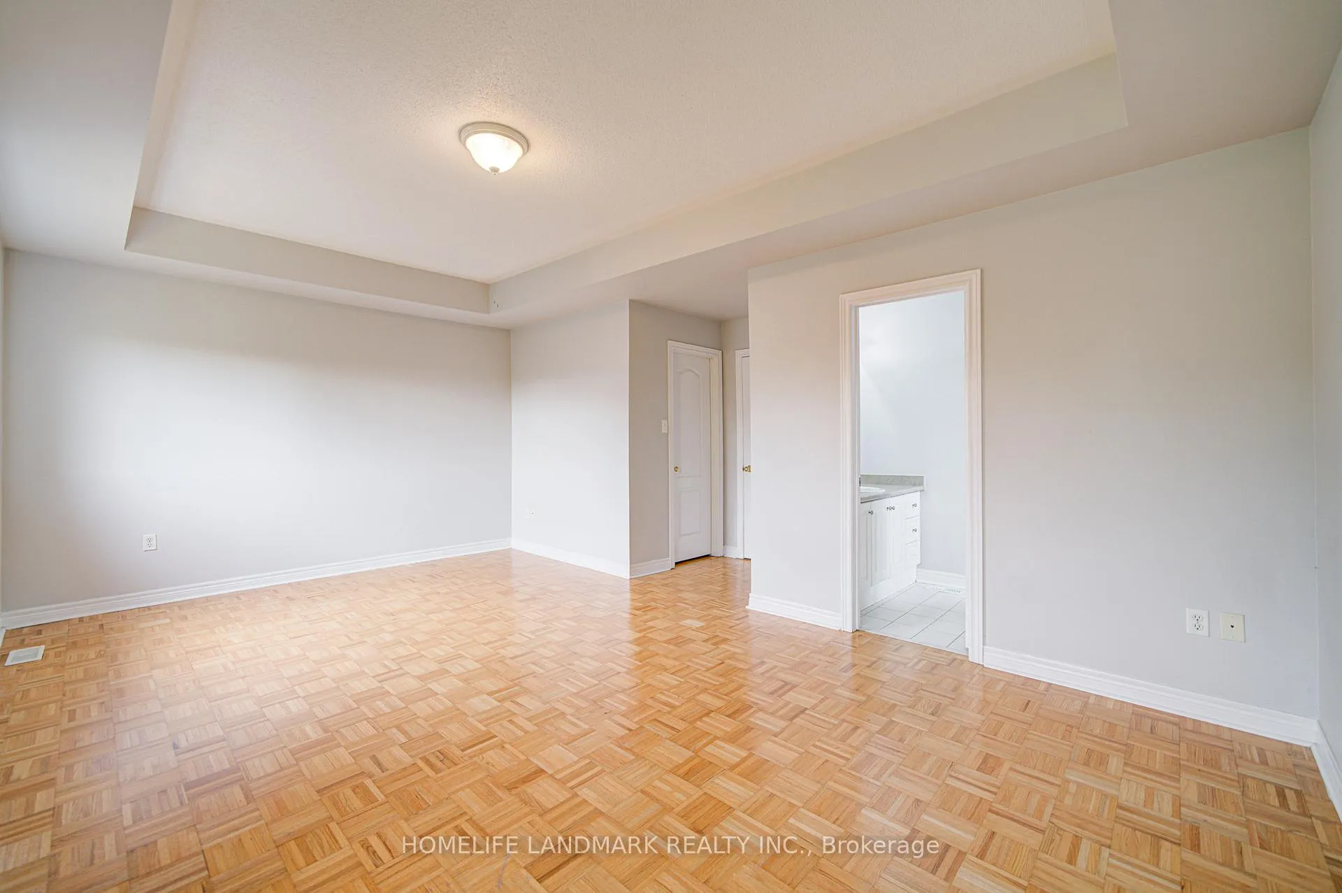 Photo 43 of 86 Andes Crescent, Vaughan, Vellore Village — HOMEH
