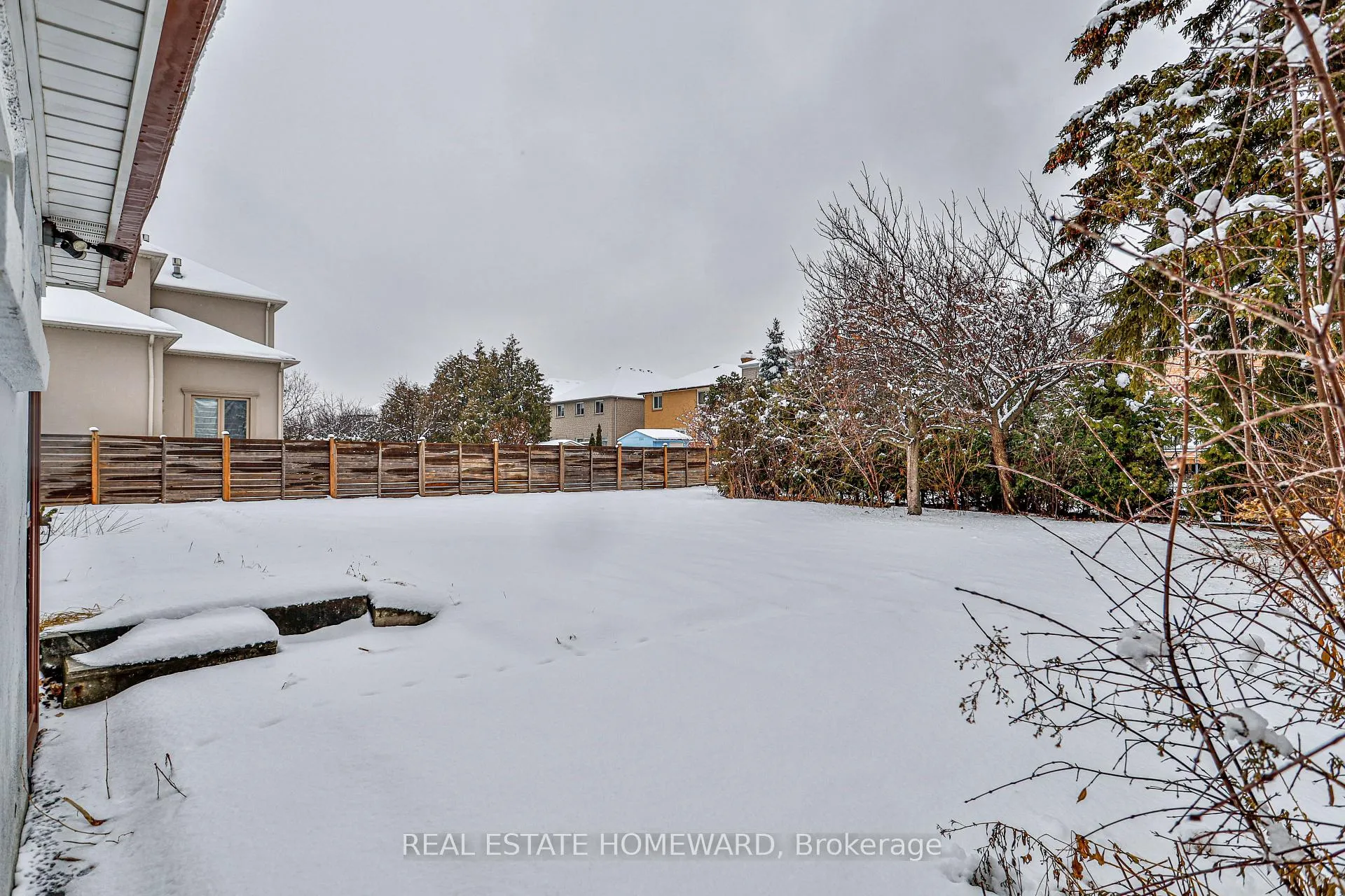 Photo 27 of Unit Main, 104 Crestwood Road, Vaughan, Crestwood-Springfarm-Yorkhill — HOMEH