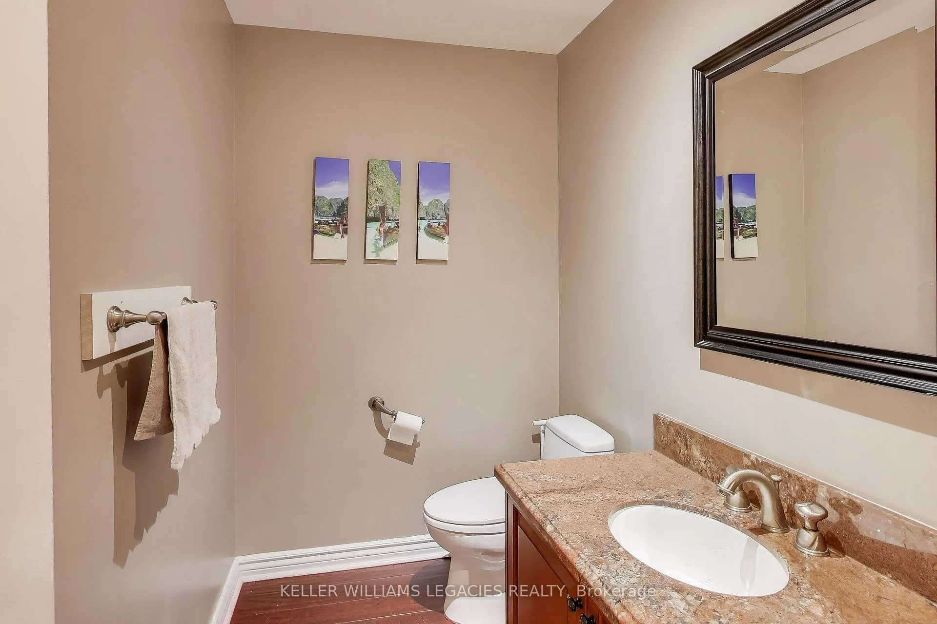 Photo 9 of 53 Millcroft Way, Vaughan, Brownridge — HOMEH