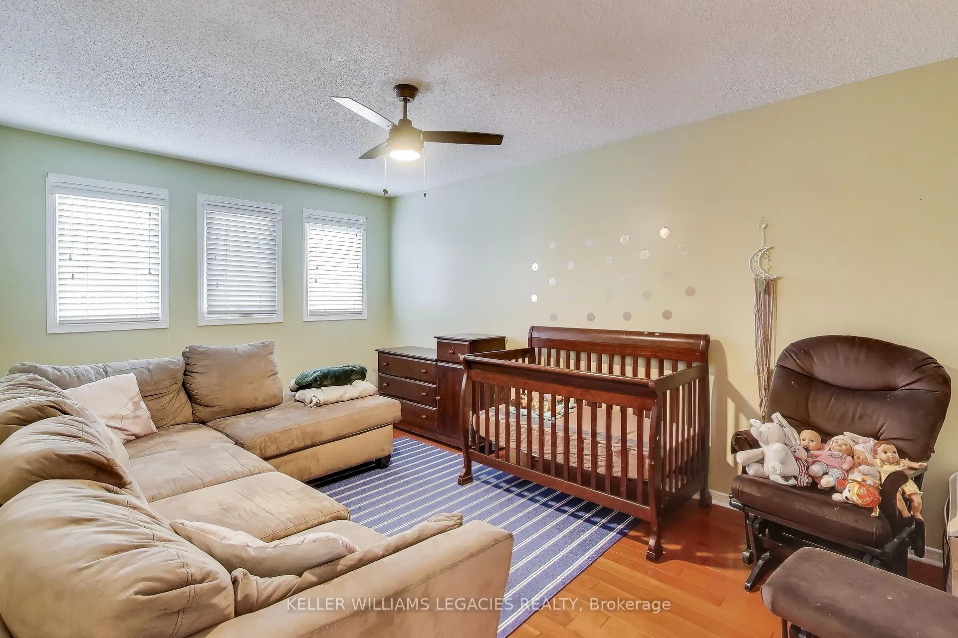 Photo 15 of 53 Millcroft Way, Vaughan, Brownridge — HOMEH