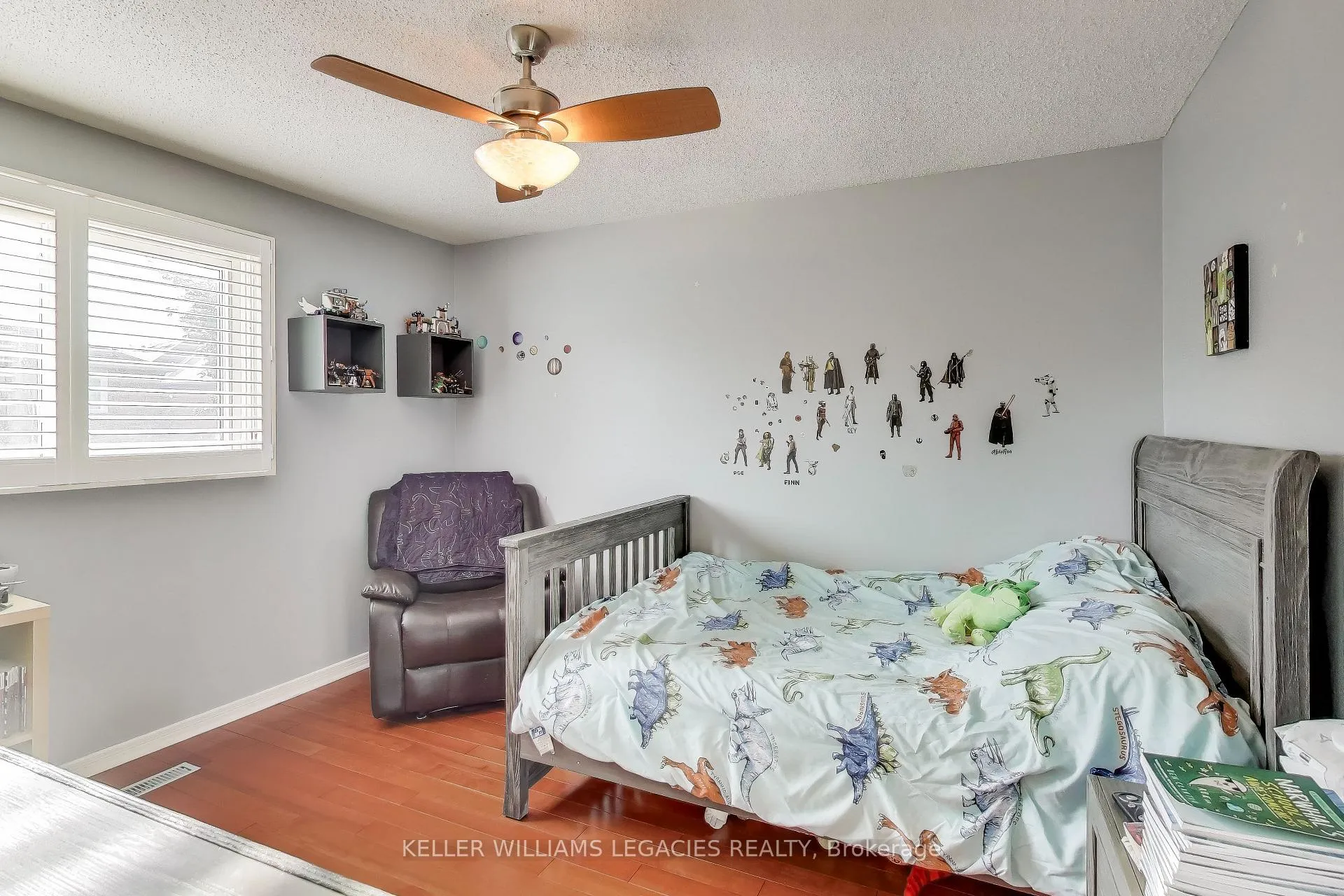 Photo 18 of 53 Millcroft Way, Vaughan, Brownridge — HOMEH