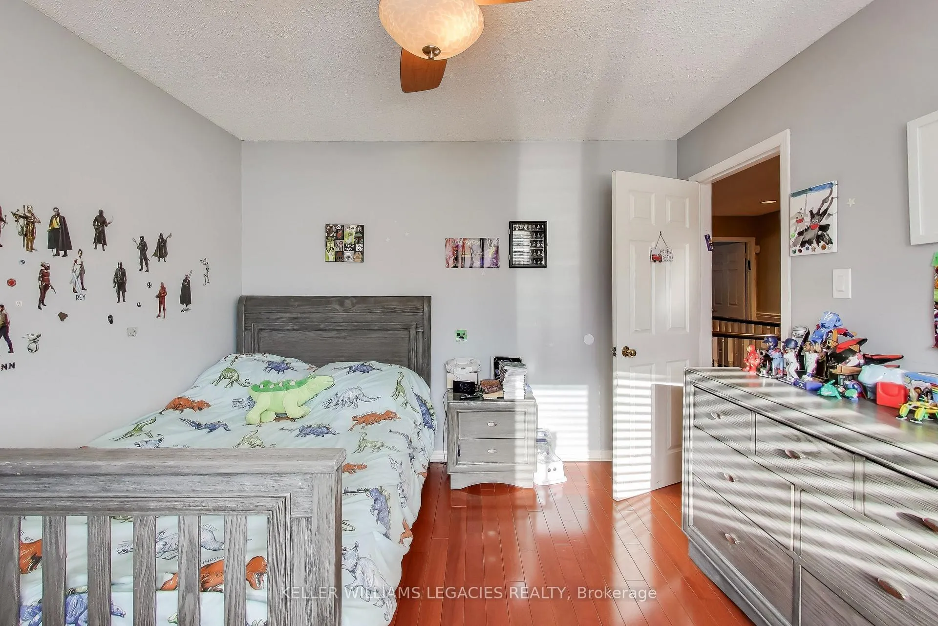 Photo 19 of 53 Millcroft Way, Vaughan, Brownridge — HOMEH