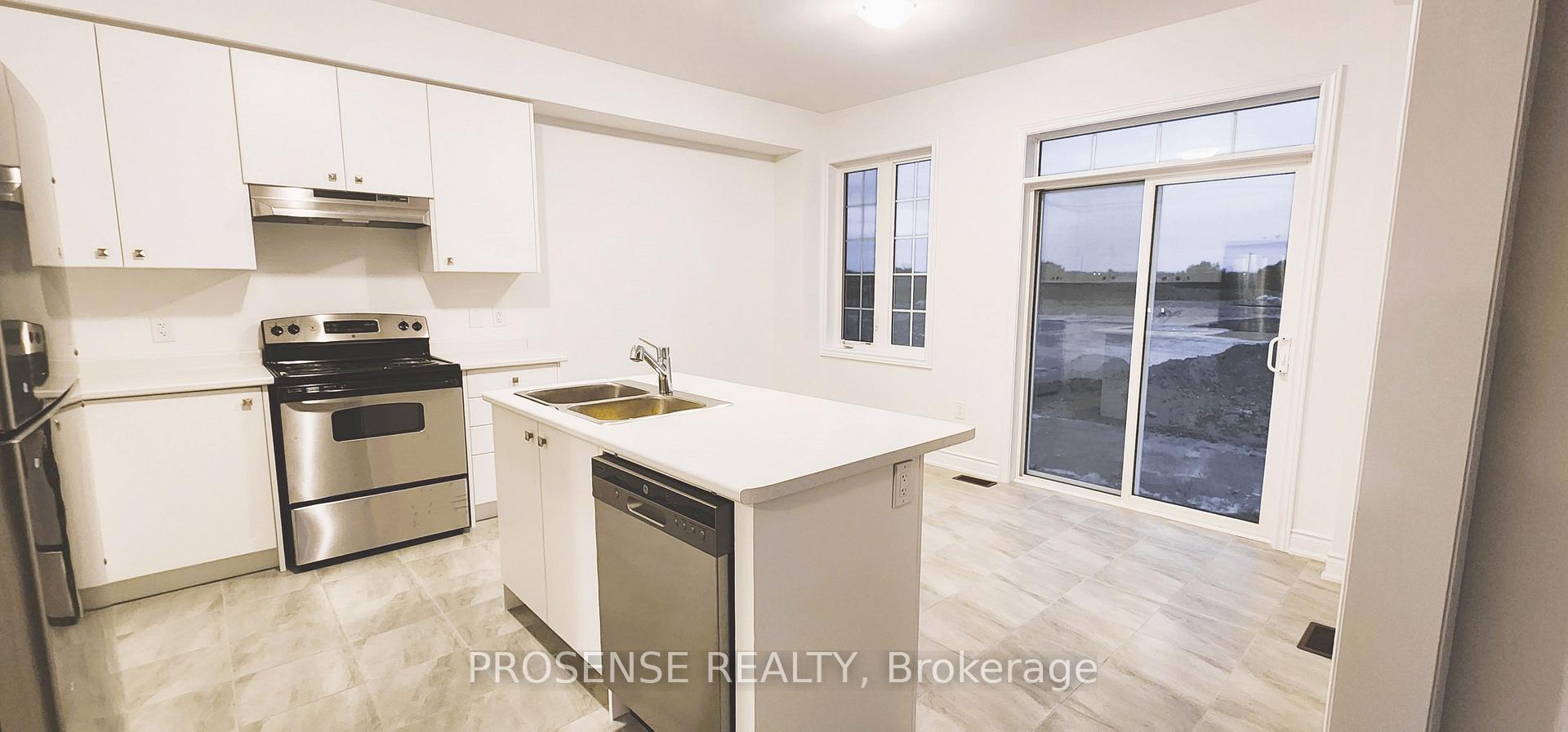 Photo 15 of 59 Union Boulevard, Wasaga Beach — HOMEH