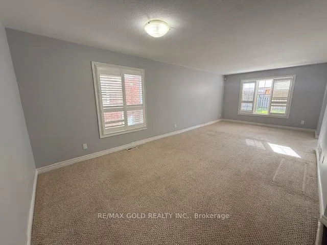 Photo 11 of 758 Grand Banks Drive, Waterloo — HOMEH